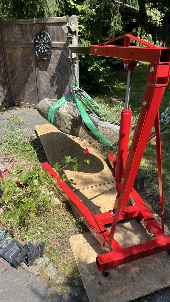 Steinbrunnentransport mit Pianoplan Treppensteiger