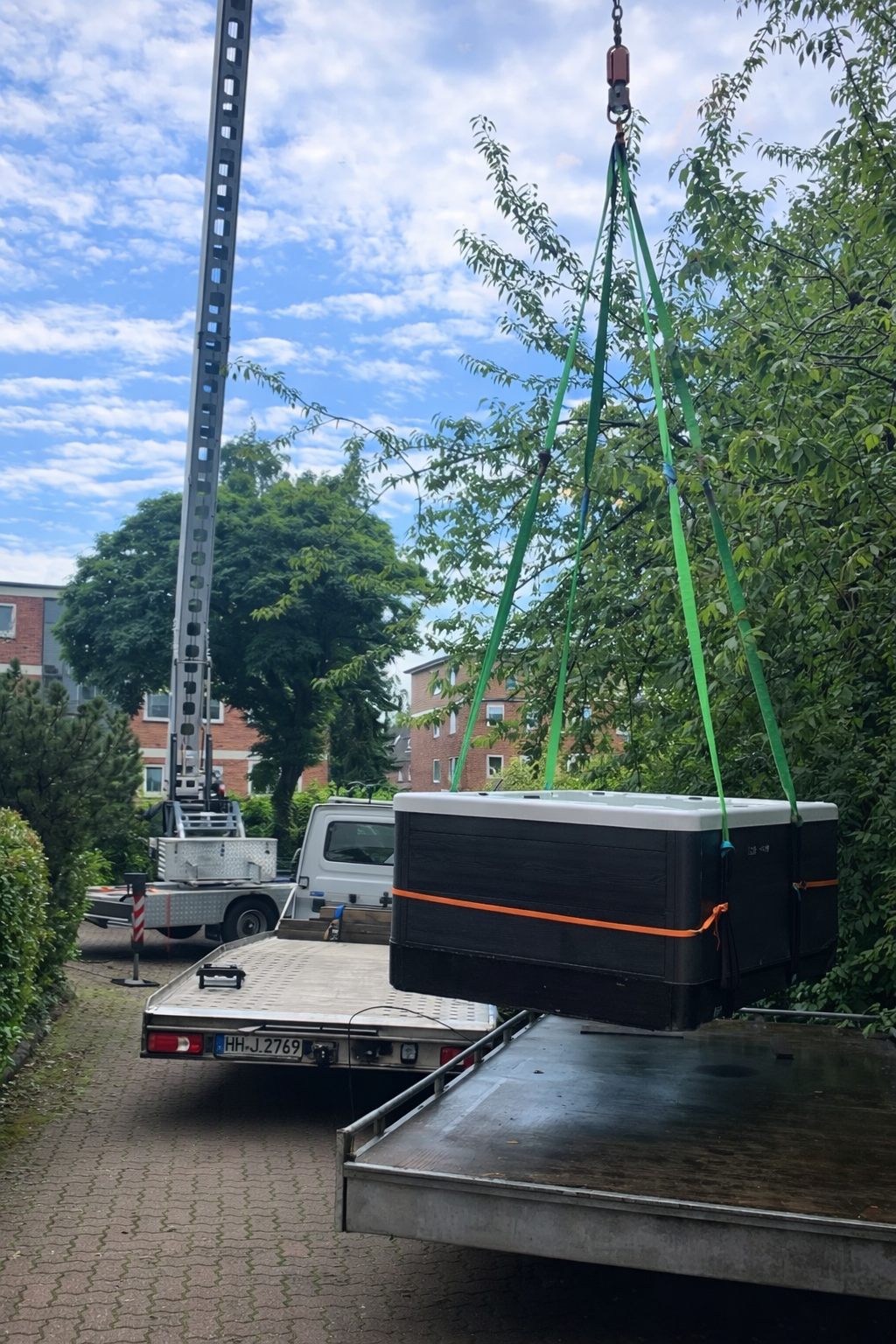 Whirlpool wird auf den Anhänger des Käufers verladen