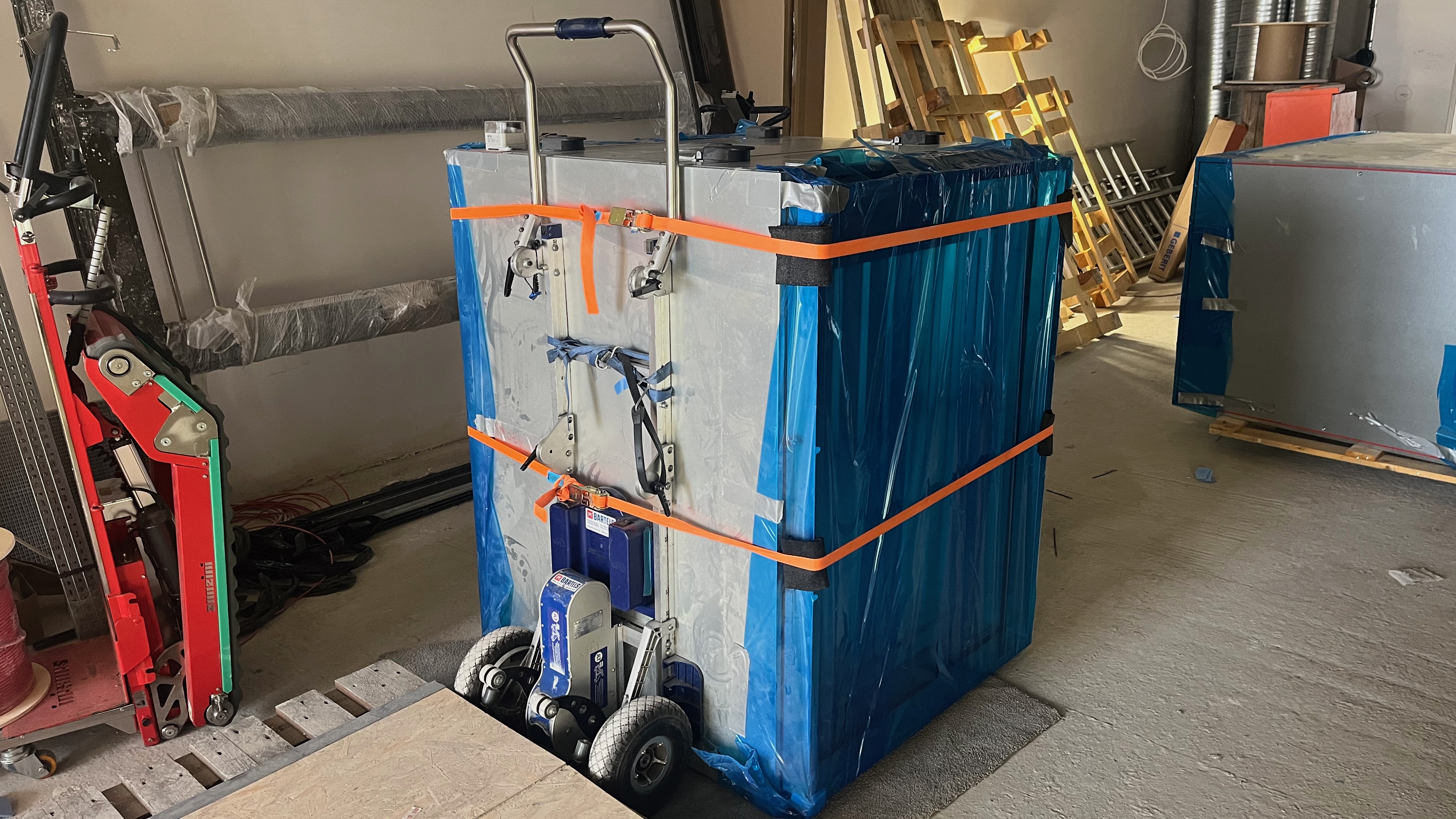 XSTO elektrischer Treppensteiger mit Lüfter